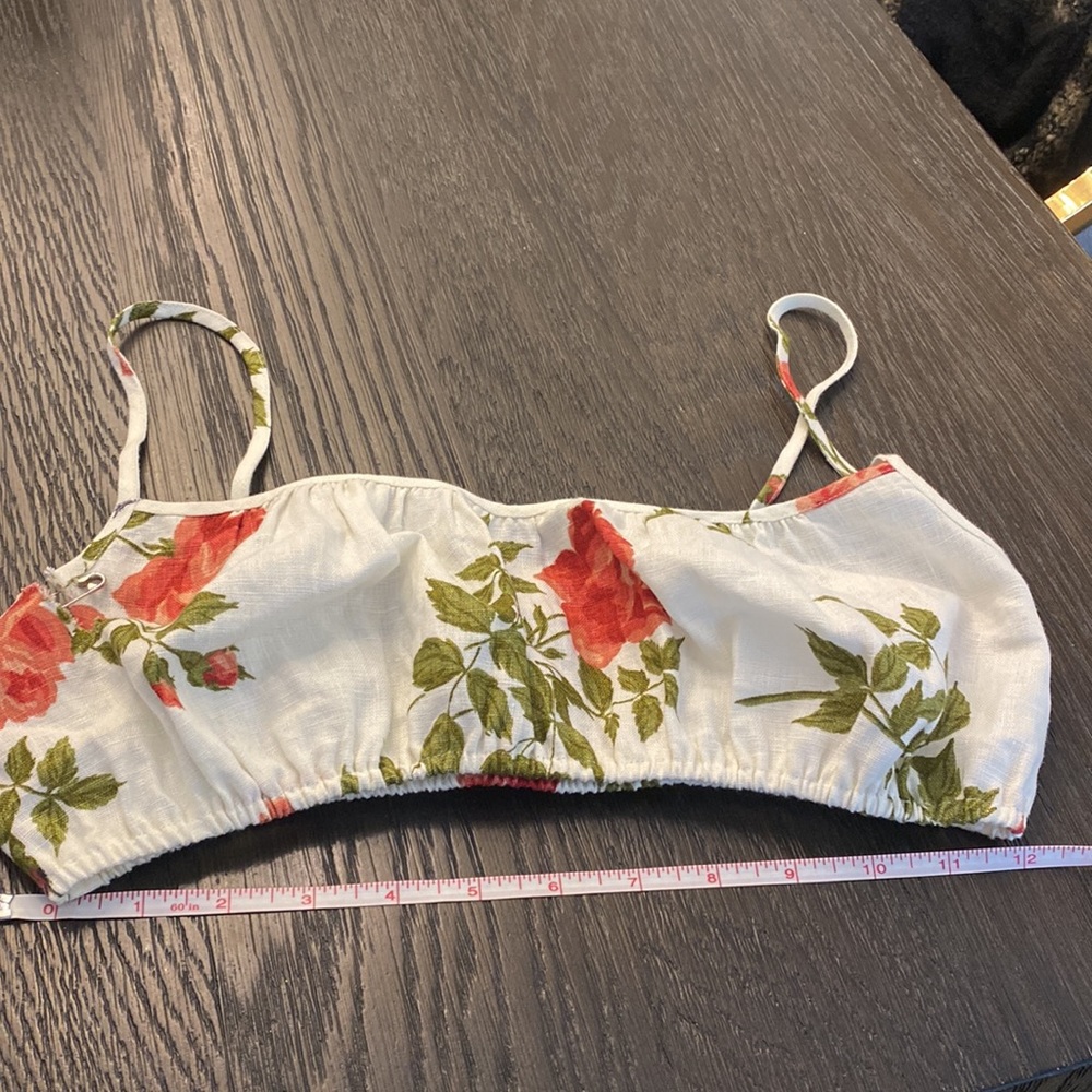 Reformation linen floral crop top. - Picture 5 of 8